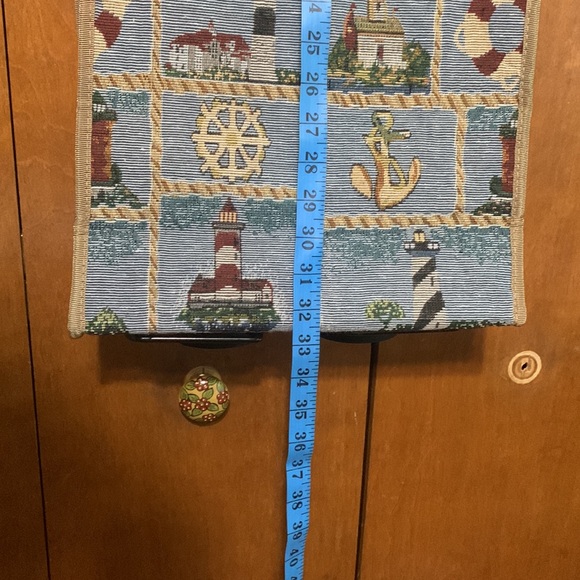 COASTAL THEMED TRAVEL BAG WITH WHEELS - Picture 6 of 11